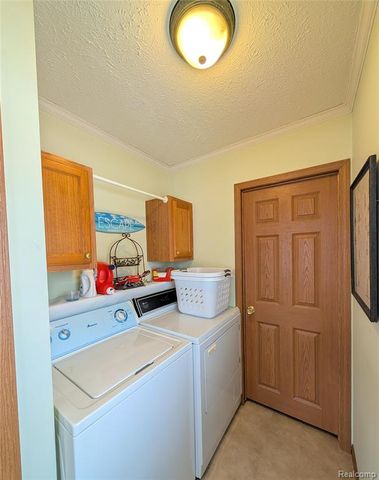 11242 Nearbrook Court, South Lyon, MI 48178