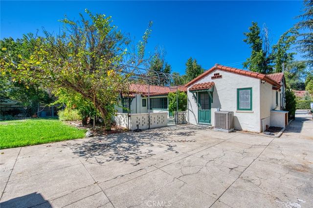 1096 Armada Drive, Pasadena, CA 91103