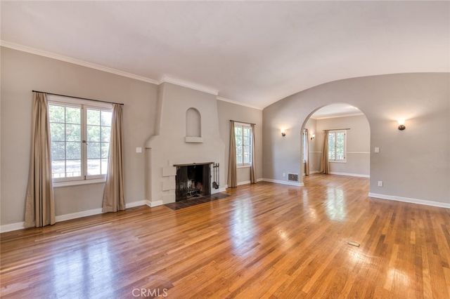 1096 Armada Drive, Pasadena, CA 91103