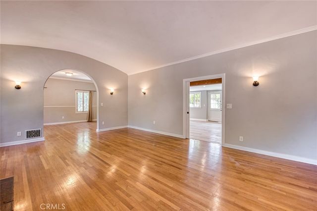 1096 Armada Drive, Pasadena, CA 91103