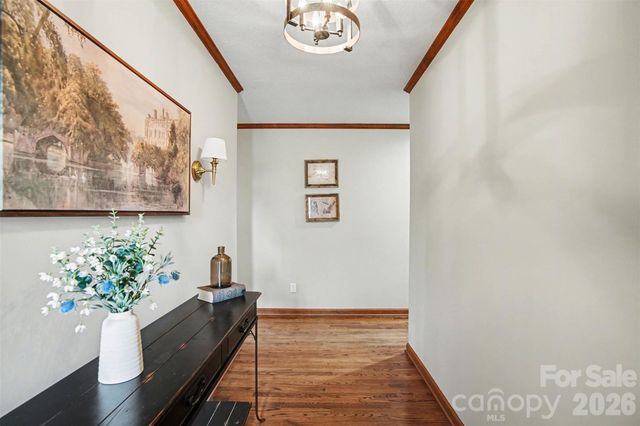 4027 Oakdale Road, Charlotte, NC 28216