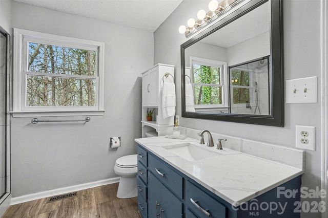 4027 Oakdale Road, Charlotte, NC 28216