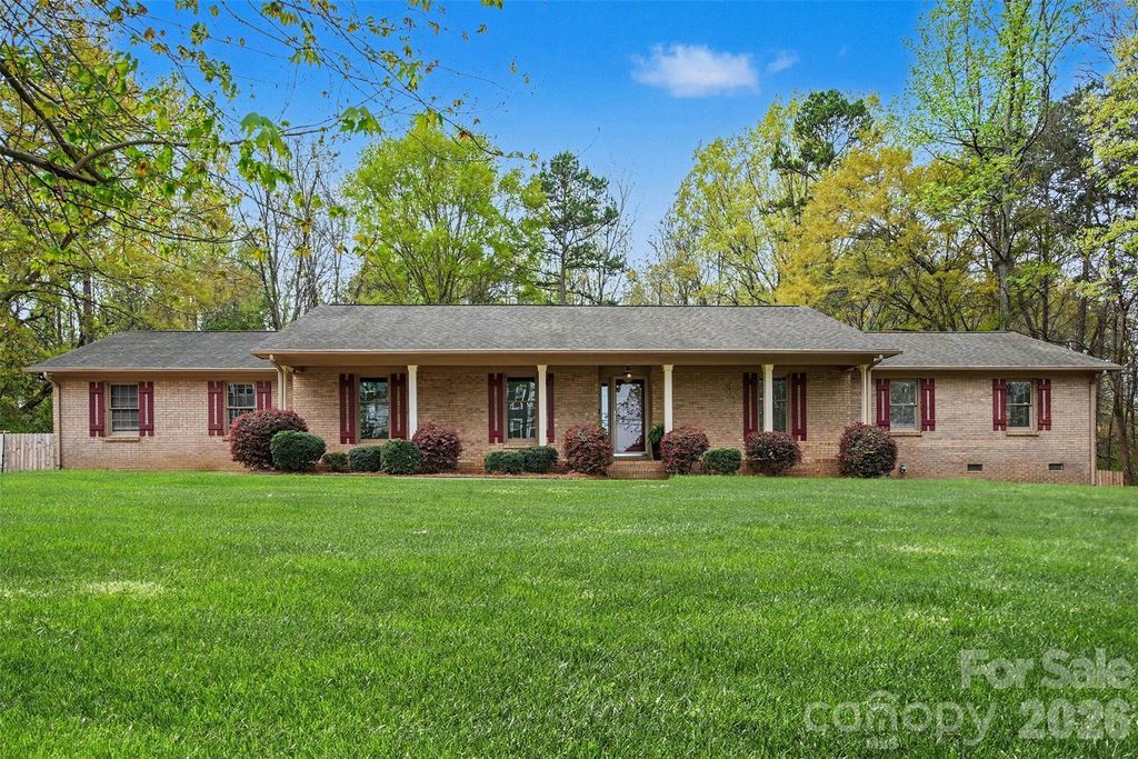 4027 Oakdale Road, Charlotte, NC 28216