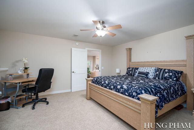 2136 Pleasant Pond Drive SW, Byron Center, MI 49315