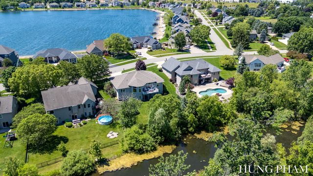 2136 Pleasant Pond Drive SW, Byron Center, MI 49315