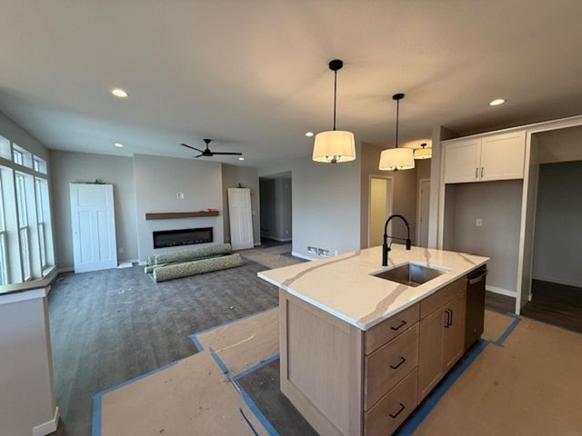 4609 Sonoma Drive, Cedar Falls, IA 50613