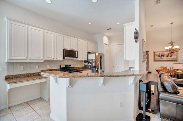 526 NEWHALL LANE, Debary, FL 32713