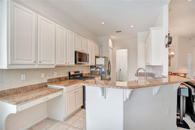 526 NEWHALL LANE, Debary, FL 32713