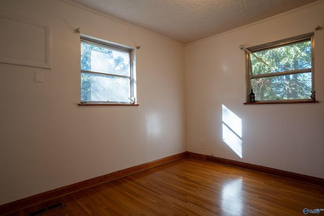 1302 Garden Drive, Scottsboro, AL 35768