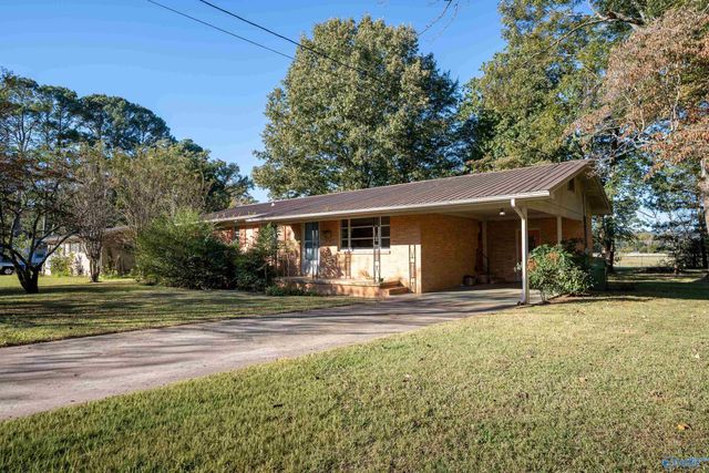 1302 Garden Drive, Scottsboro, AL 35768