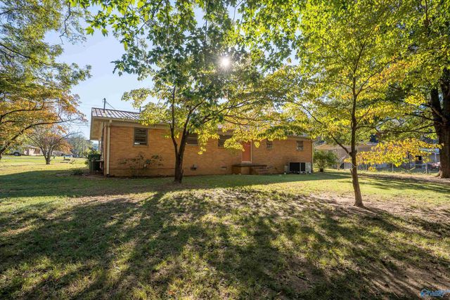 1302 Garden Drive, Scottsboro, AL 35768