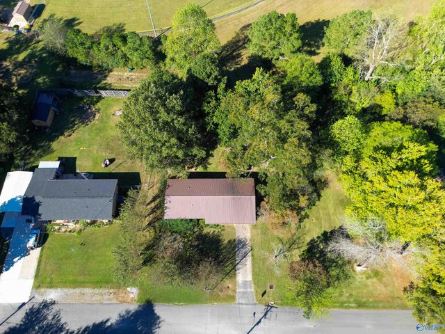 1302 Garden Drive, Scottsboro, AL 35768