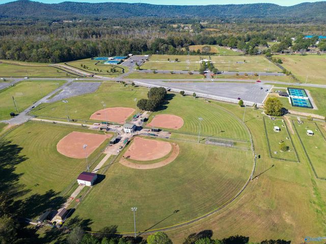 1302 Garden Drive, Scottsboro, AL 35768