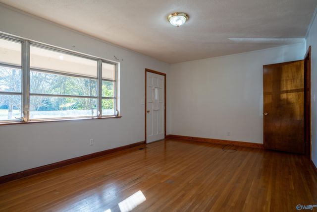 1302 Garden Drive, Scottsboro, AL 35768