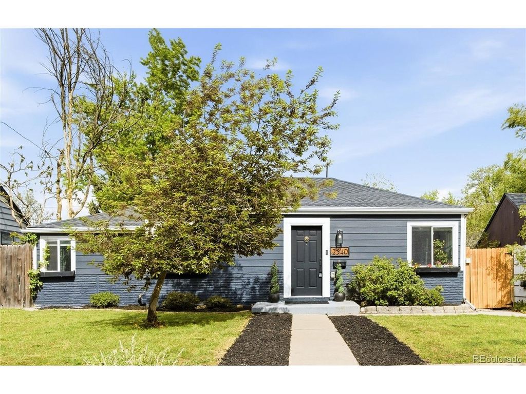 2540 Kendall St, Edgewater, CO 80214