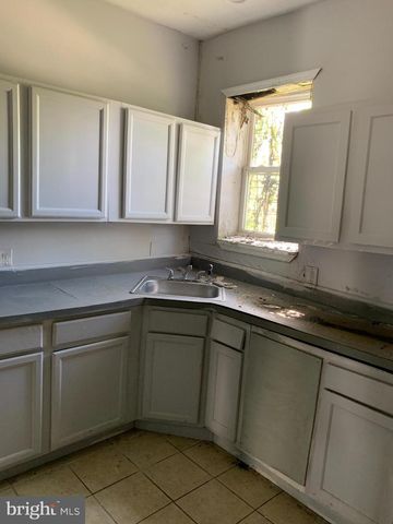 2813 RIGGS AVE, Baltimore, MD 21216