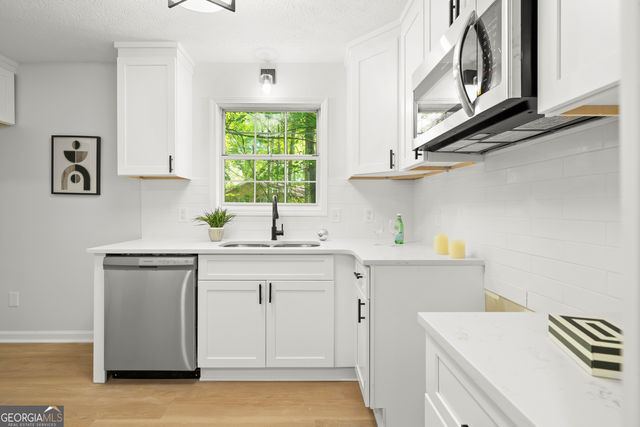 8363 Norris Lake Road, Snellville, GA 30039