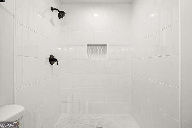 8363 Norris Lake Road, Snellville, GA 30039