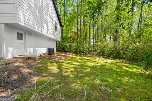 8363 Norris Lake Road, Snellville, GA 30039