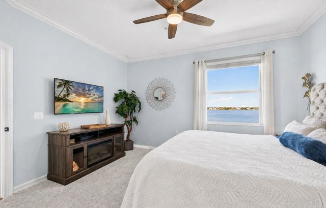 1020 TIDEWATER SHORES LOOP 301, Bradenton, FL 34208