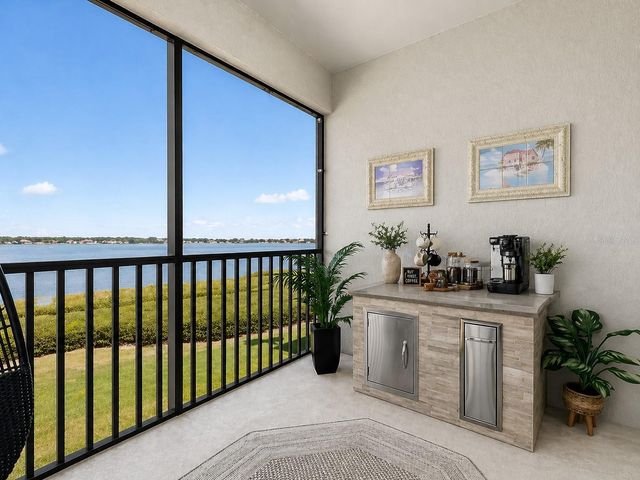 1020 TIDEWATER SHORES LOOP 301, Bradenton, FL 34208