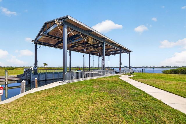 1020 TIDEWATER SHORES LOOP 301, Bradenton, FL 34208