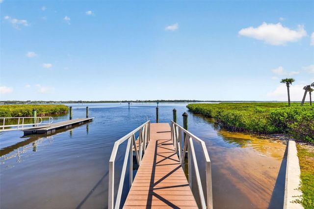 1020 TIDEWATER SHORES LOOP 301, Bradenton, FL 34208