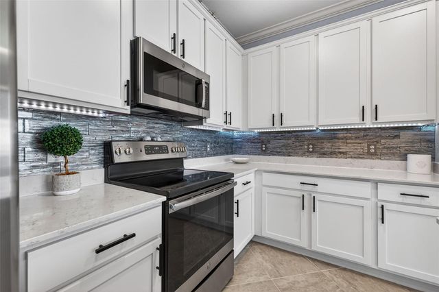 1020 TIDEWATER SHORES LOOP 301, Bradenton, FL 34208