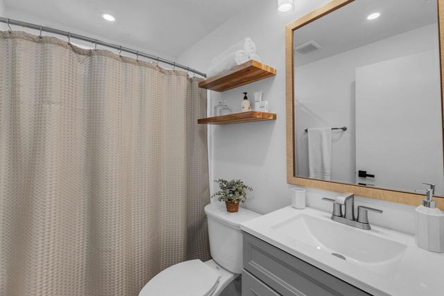 75250 Vista Huerto, Palm Desert, CA 92211