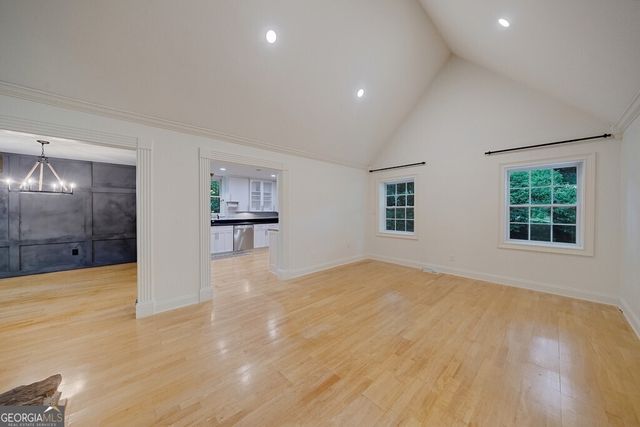 102 Vanessa Drive SE, Smyrna, GA 30082