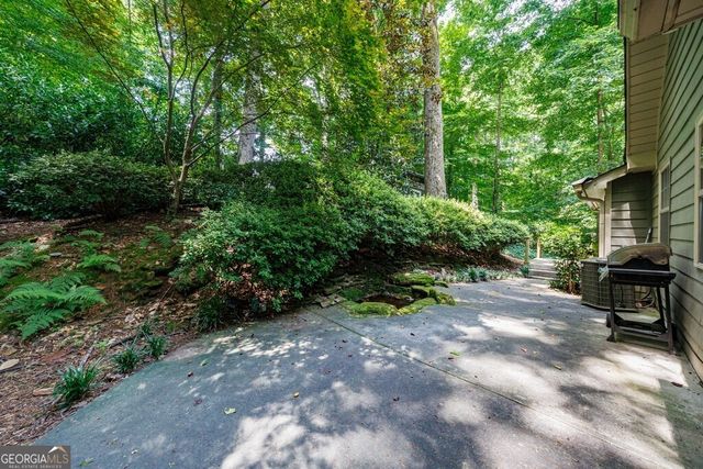 102 Vanessa Drive SE, Smyrna, GA 30082