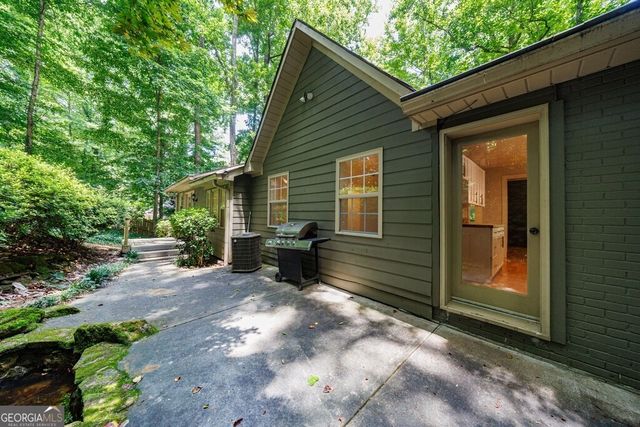 102 Vanessa Drive SE, Smyrna, GA 30082