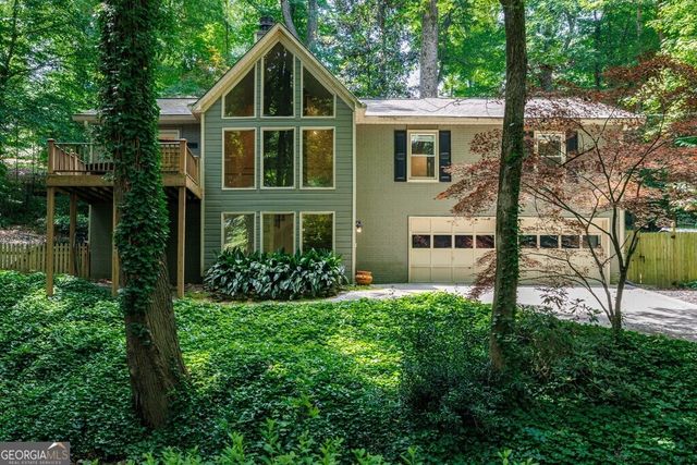 102 Vanessa Drive SE, Smyrna, GA 30082