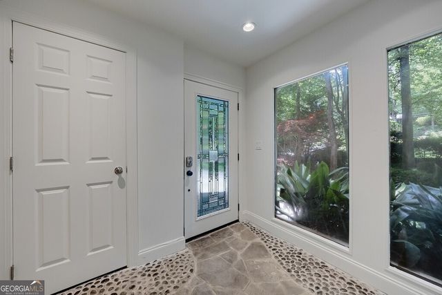 102 Vanessa Drive SE, Smyrna, GA 30082