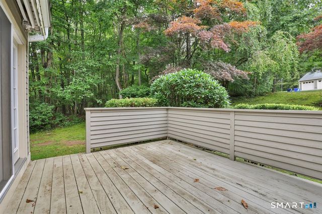 41 Eaton Woods Road 41, Hamden, CT 06518