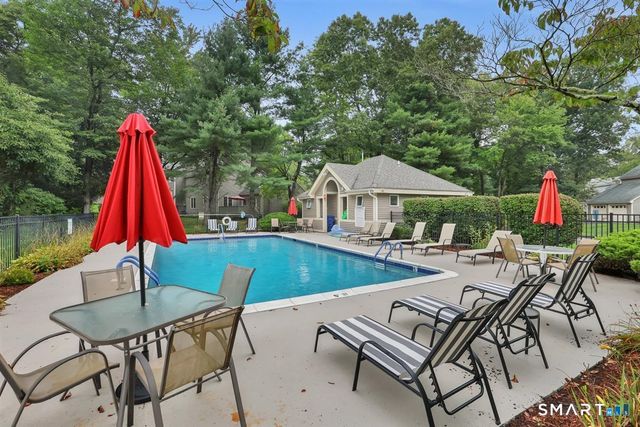 41 Eaton Woods Road 41, Hamden, CT 06518