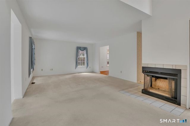 41 Eaton Woods Road 41, Hamden, CT 06518