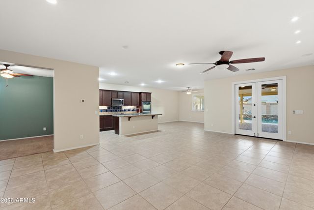15869 W MAUNA LOA Lane, Surprise, AZ 85379