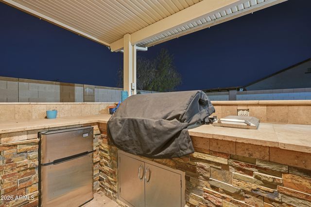 15869 W MAUNA LOA Lane, Surprise, AZ 85379
