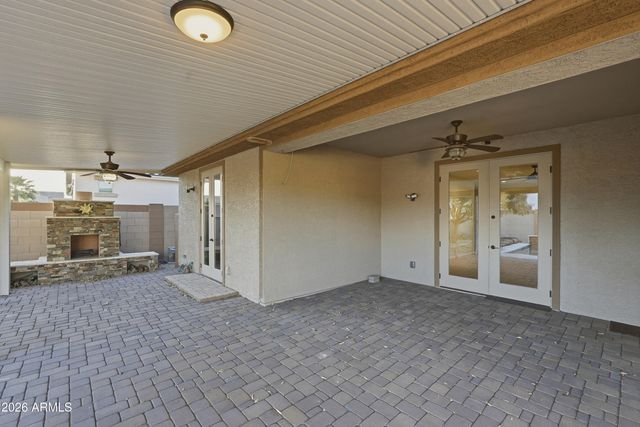 15869 W MAUNA LOA Lane, Surprise, AZ 85379