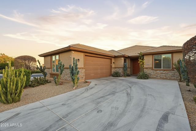 15869 W MAUNA LOA Lane, Surprise, AZ 85379