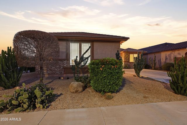 15869 W MAUNA LOA Lane, Surprise, AZ 85379