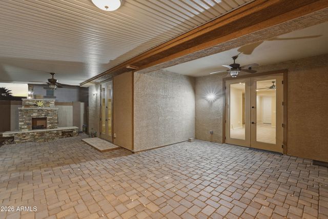 15869 W MAUNA LOA Lane, Surprise, AZ 85379