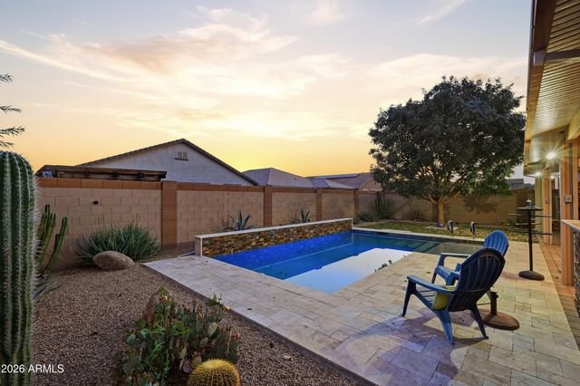 15869 W MAUNA LOA Lane, Surprise, AZ 85379