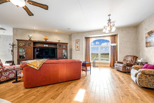 5747 SW 20th, El Dorado, KS 67042