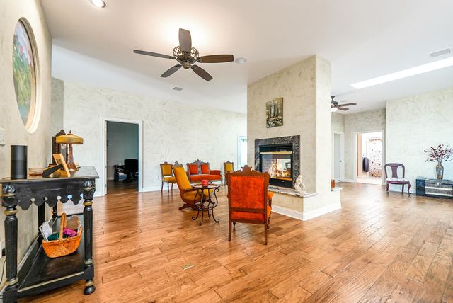 5747 SW 20th, El Dorado, KS 67042