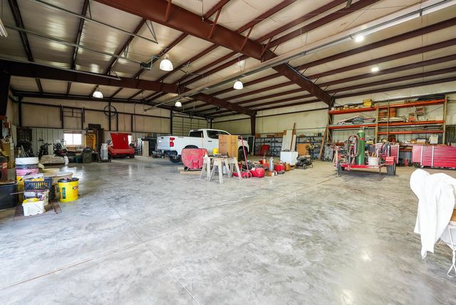 5747 SW 20th, El Dorado, KS 67042