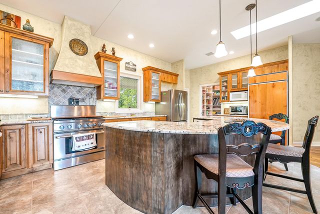 5747 SW 20th, El Dorado, KS 67042