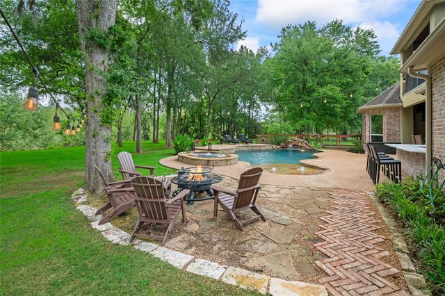 32403 Water House Court Court, Fulshear, TX 77441