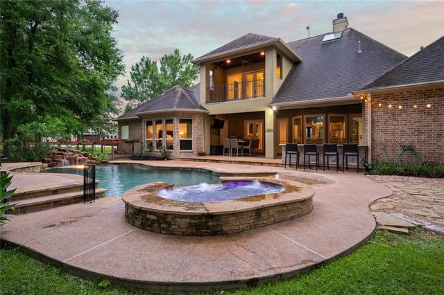 32403 Water House Court Court, Fulshear, TX 77441